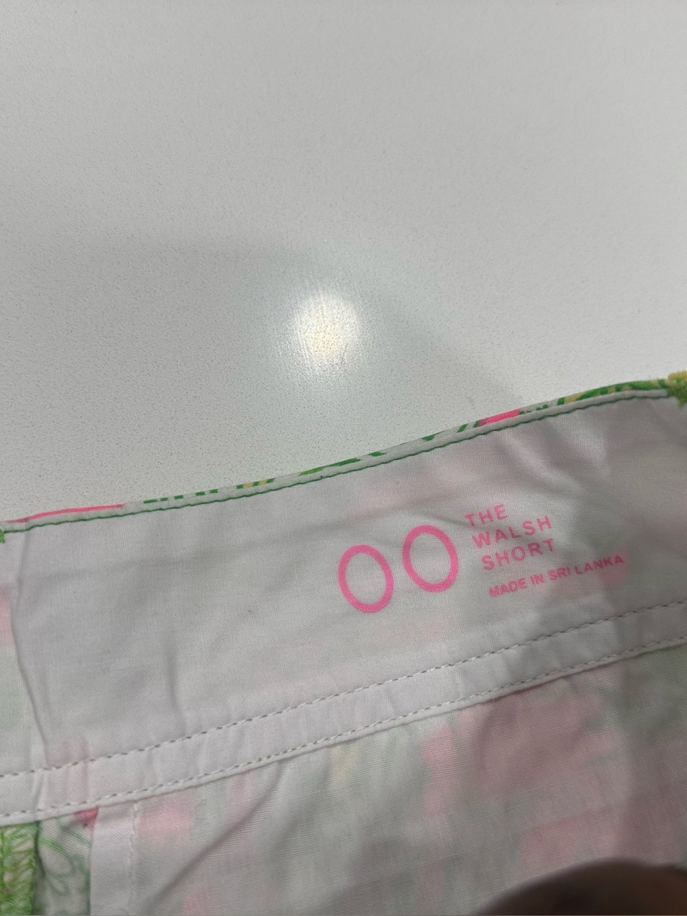 Lilly Pulitzer Pink & Green Paisley Flamingo Women's Shorts (The Walsh Shorts) - Picture 4 of 7